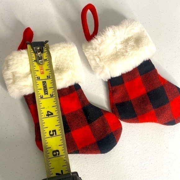 2 NWOT RED BUFFALO CHEK MINI STOCKINGS - Picture 3 of 3
